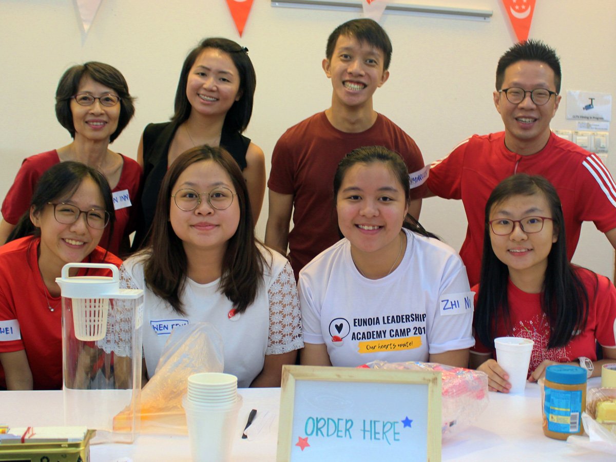 Volunteers assigned to kitchen duties